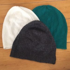 American Eagle Beanie Set